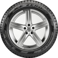 Зимние шины Pirelli Ice Zero 225/60R18 104T (шипы) - фото3