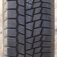 Зимние шины Maxxis Arctic Trekker SP-02 225/45R18 91Q (run-flat)- фото2