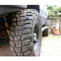 Летние шины Kumho Road Venture MT KL71 30/9.5R15 104Q- фото3