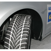 Goodyear UltraGrip Ice 2 215/45R17 91T- фото2